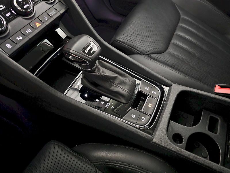 Škoda Kodiaq (2023) 2.0TDi 147kW 4X4 LAURIN a KLEM - fotka 28 z 38