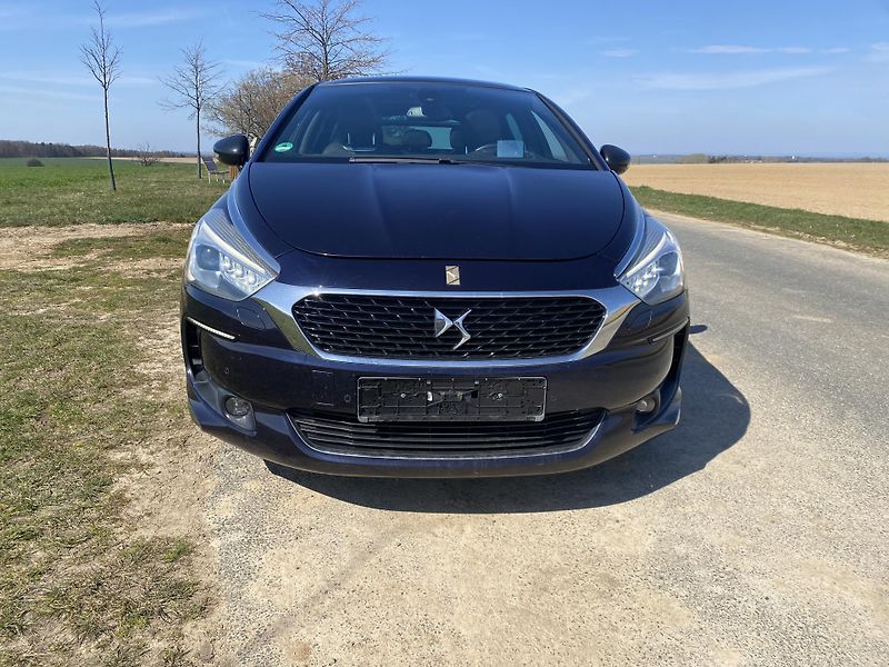 Citroën DS5 (2015) Edition 60Ds - fotka 2 z 29