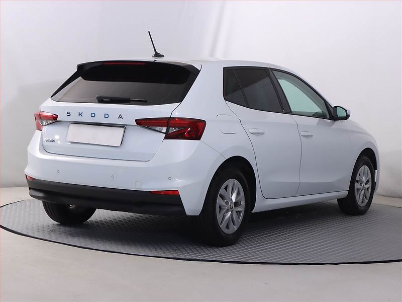 Škoda Fabia (2024) 1.0 TSI, Automat, Serv.kniha - fotka 5 z 22