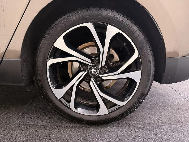 Renault Grand Scénic 1.3TCe 103kW Bose 7-Míst TZ - fotka 10 z 12