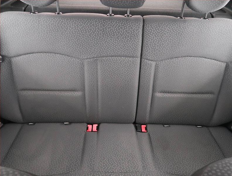 Renault Clio (2009) 1.2, po STK, zamluveno - fotka 10 z 14