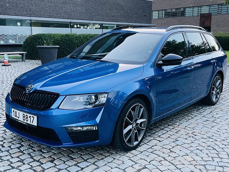 Škoda Octavia 2.0TDI VRS AUTOMAT SENZORY LED - fotka 3 z 45