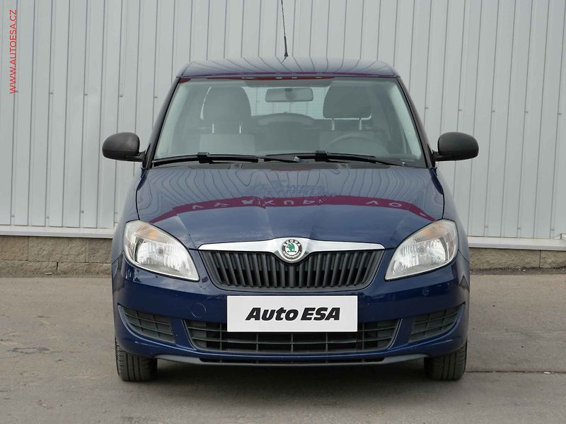 Škoda Fabia (2011) 1.2 HTP, ČR, AC - fotka 2 z 13
