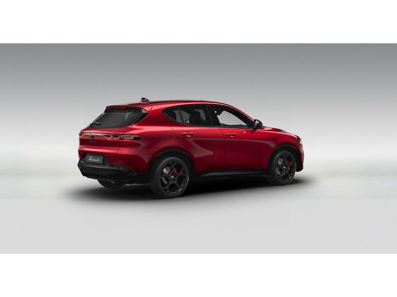 Alfa Romeo Tonale (2026) 1.5 T Ibrida 175k AT7 VELOCE * - fotka 3 z 6