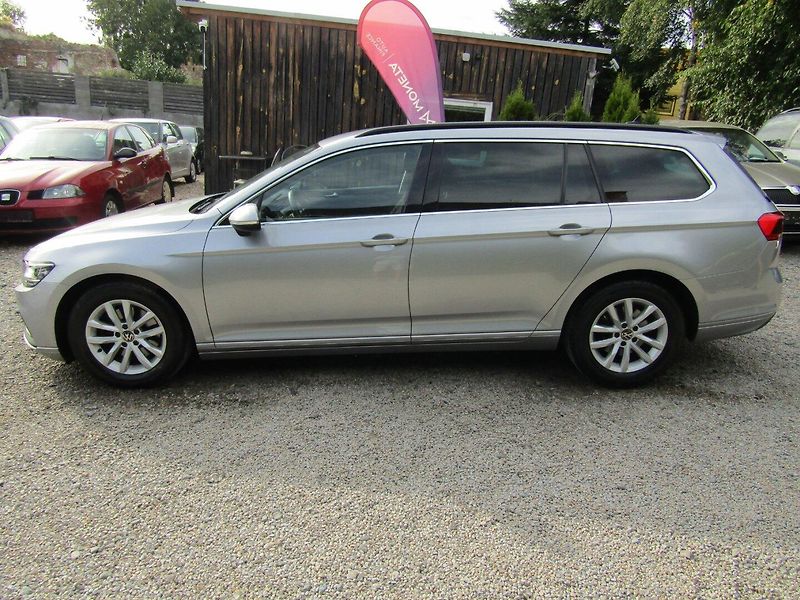 Volkswagen Passat (2021) 2.0 TDI 110kW DSG ACC - fotka 3 z 46