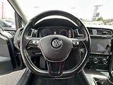 Volkswagen Golf (2018) 1.5 TSI, Highline, +pneu - náhled 13