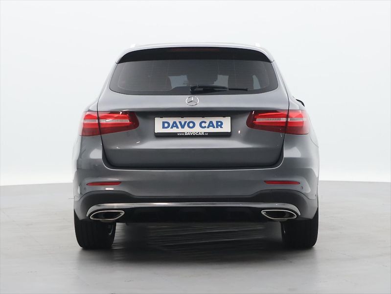 Mercedes-Benz GLC 2,0 250 4MATIC AMG LINE - fotka 6 z 27