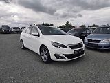 Peugeot 308 (2015) - náhled 11
