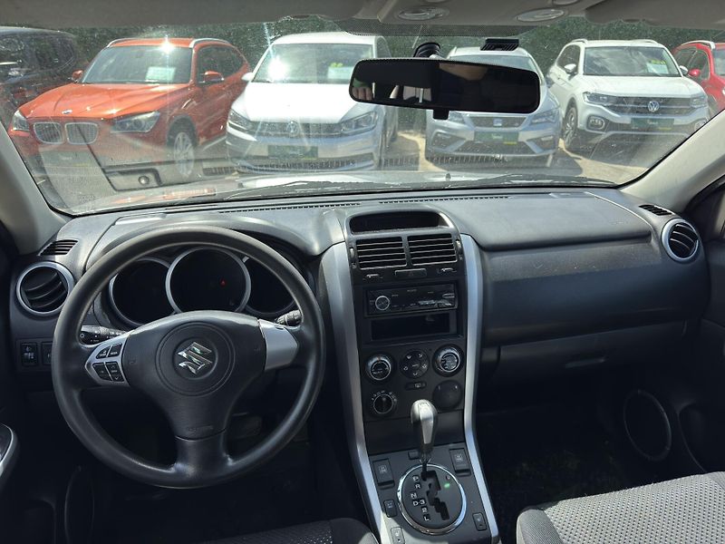 Suzuki Grand Vitara - fotka 4 z 5
