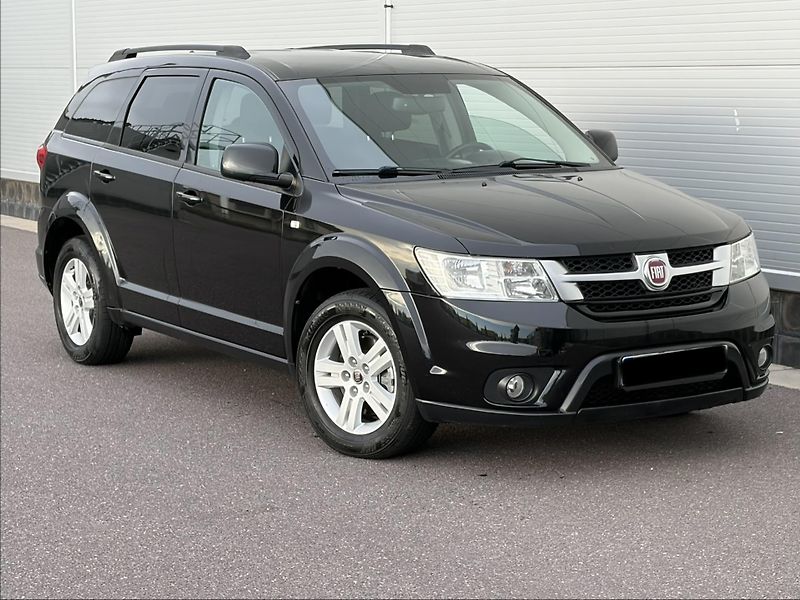 Fiat Freemont (2015) 103kW/MANUÁL/PLNÝ SERVIS/2WD - fotka 2 z 29