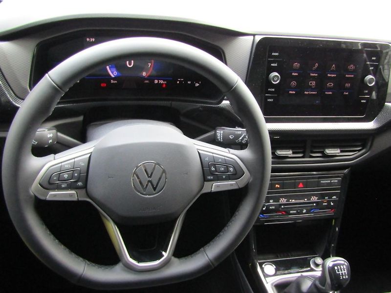 Volkswagen T-Cross People 1.0 TSI 85 kW 6G - fotka 17 z 30