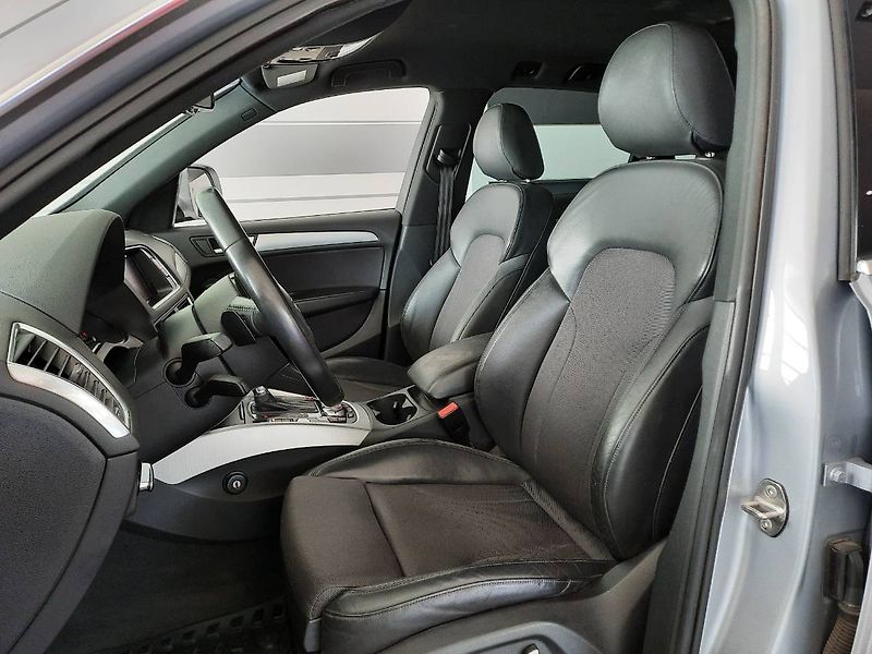 Audi Q5 (2016) 2.0 TDI quattro (140kW/190k) S - fotka 7 z 21