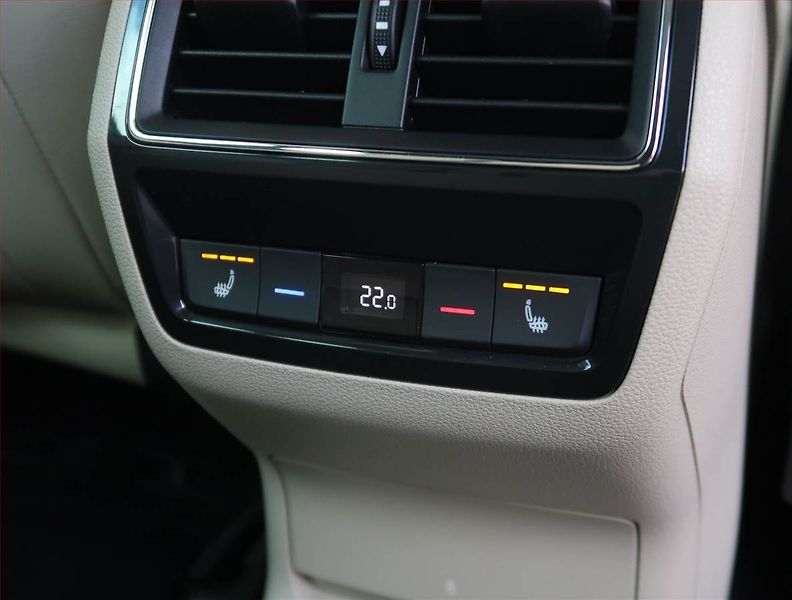 Škoda Kodiaq (2023) 2.0 TSI - fotka 18 z 26