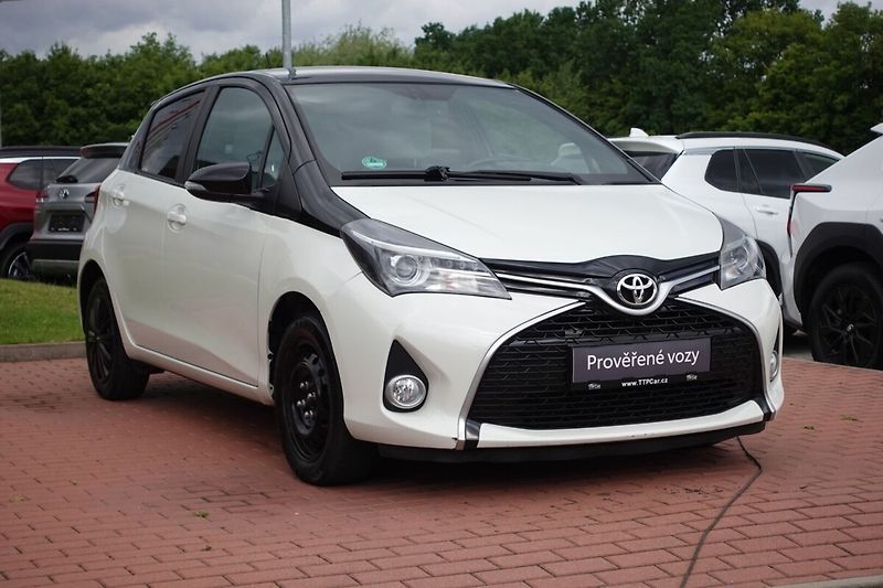 Toyota Yaris 1.33 VVT-i Multidrive S Bi-ton - fotka 3 z 28