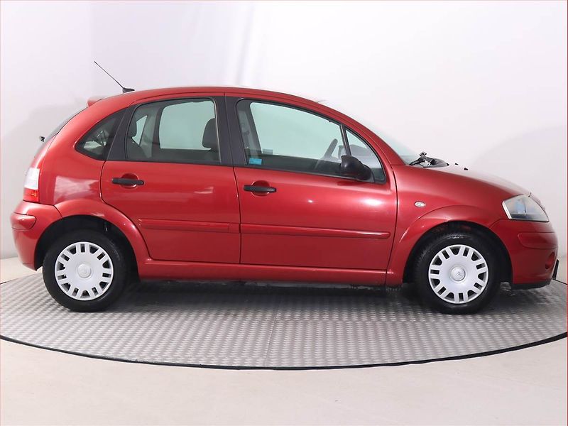 Citroën C3 (2008) 1.4 i, nová STK, jezdí výborně - fotka 6 z 14