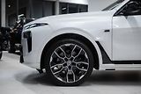 BMW X7 (2023) 40D 250KW M-SPORT MASÁŽE TAŽNÉ - náhled 10