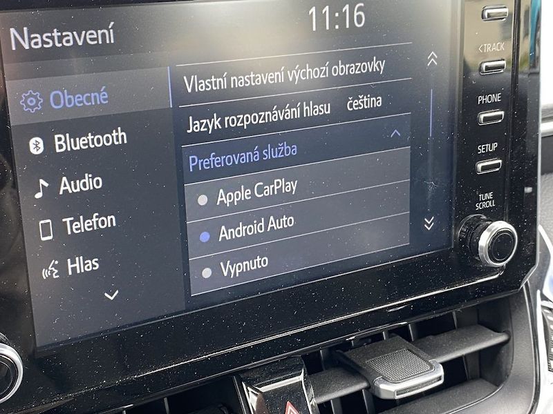 Toyota Corolla 1.8HSD, ČR-1m, Active, DPH - fotka 13 z 14