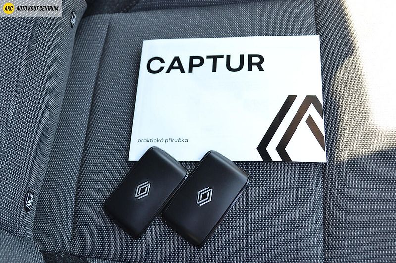 Renault Captur Techno TCe 90 - fotka 48 z 50