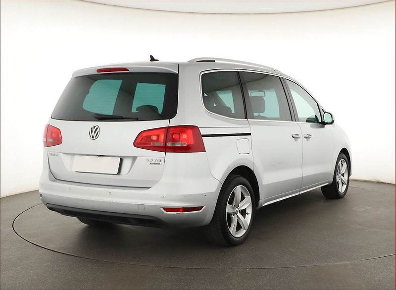 Volkswagen Sharan (2013) 2.0 TDI, Automat, 7 míst, Kůže - fotka 5 z 20