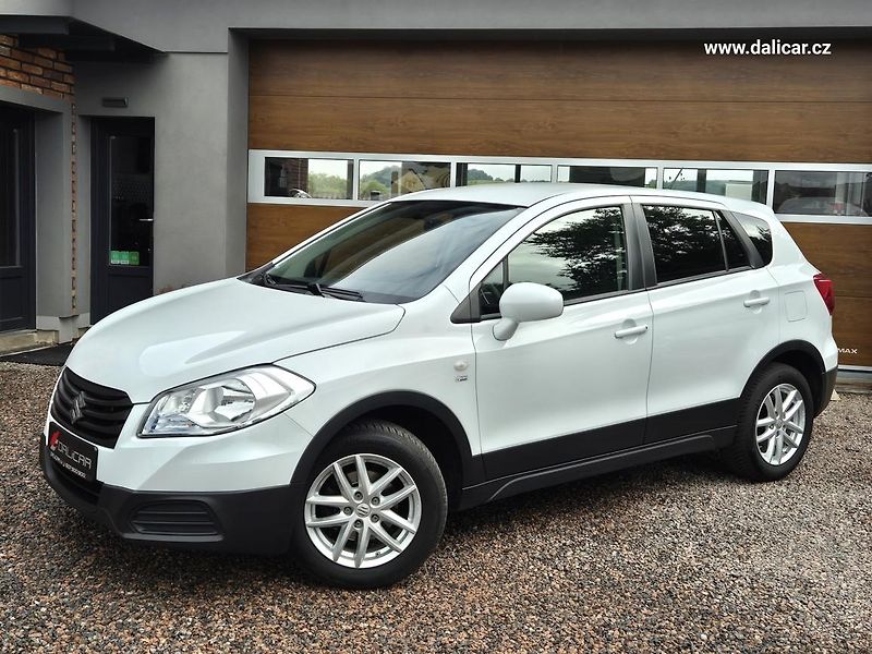 Suzuki SX4 S-Cross (2014) 1.6VVT 88KW CLUB Tažné - fotka 2 z 53