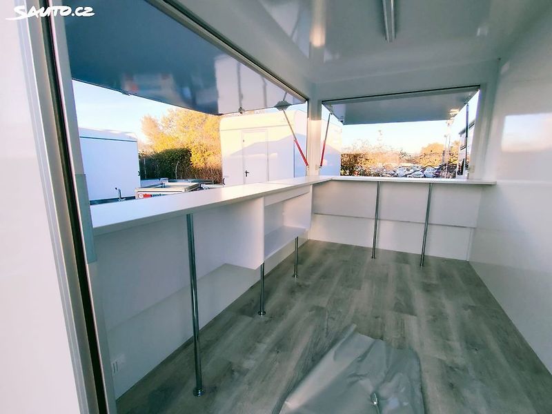 Tanatech (2025) Přívěs gastrostánek  - fotka 8 z 12