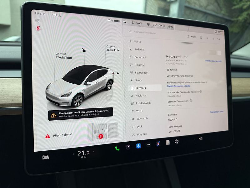 Tesla Model Y LR AWD Tažné / Záruka - fotka 25 z 41