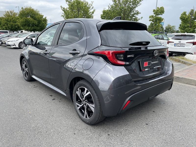 Toyota Yaris 1.5 Hybrid Style ODBĚR ihned - fotka 7 z 27