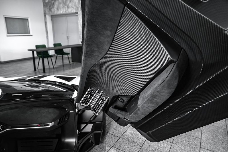 Ford Ostatní GT CARBON SERIES/KAMERA/LIFT - fotka 38 z 39