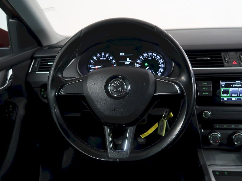 Škoda Octavia (2017) AMBITION 1.6TDI 66KW - fotka 16 z 30