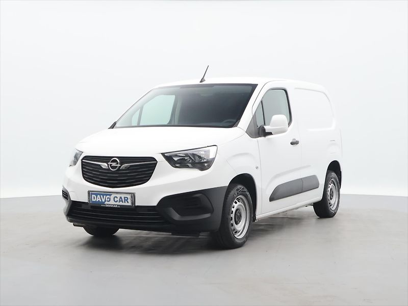 Opel Combo 1,2 Turbo 81 kW S/S Enjoy - fotka 3 z 25