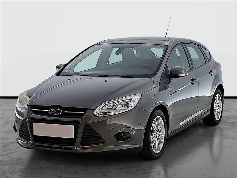 Ford Focus (2012) 1.6 TDCi, po STK, Tažné - fotka 2 z 18