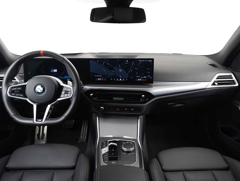 BMW Řada 3 M340i xDrive Touring - fotka 12 z 23