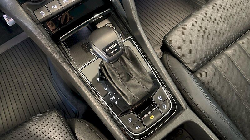 Škoda Kodiaq (2022) Laurin&Klement 2,0TDI 147Kw DS - fotka 25 z 35