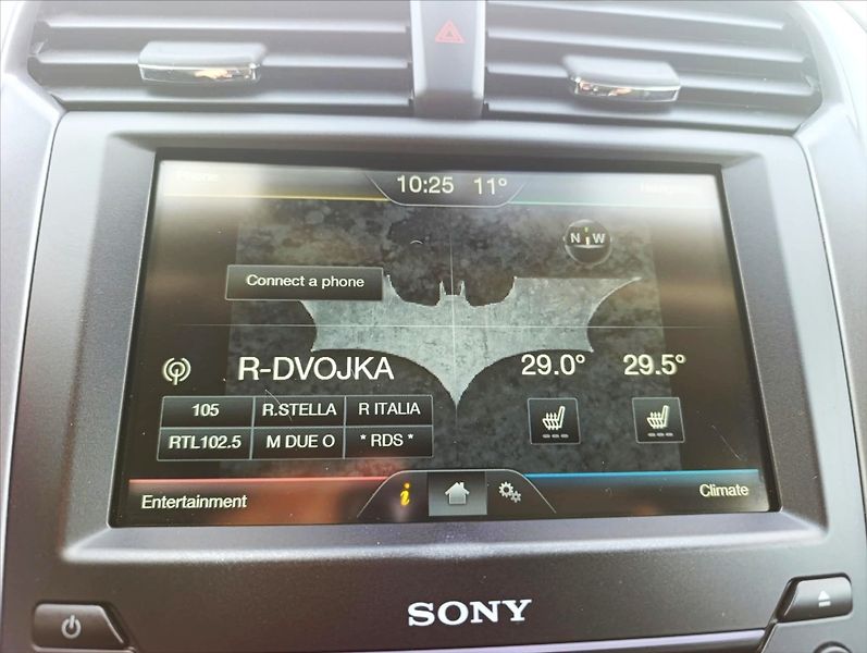 Ford Mondeo 2,0 TDCi Automat Kamera Navi - fotka 32 z 45