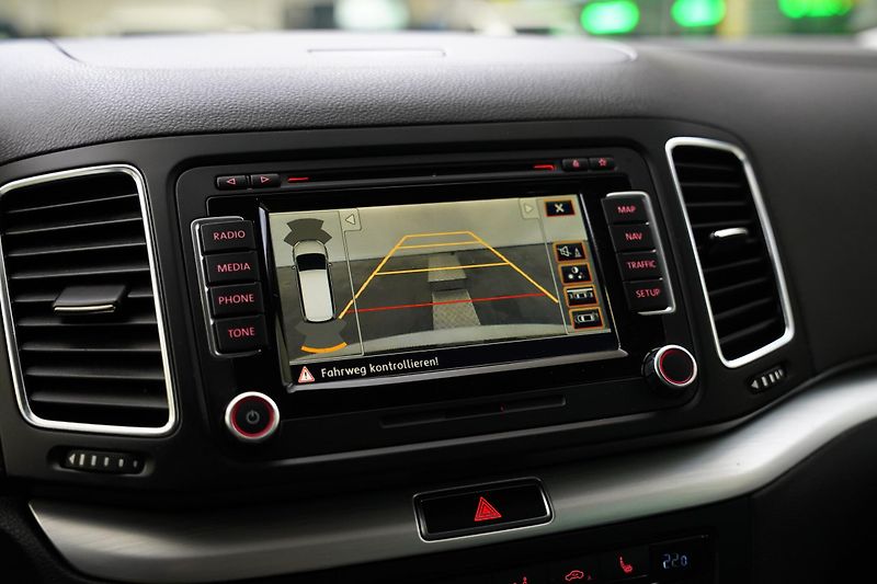Volkswagen Sharan - fotka 20 z 24