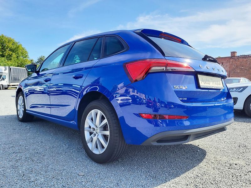 Škoda Scala 1.5 TSI 110kW AMBITION *ČR - fotka 37 z 46