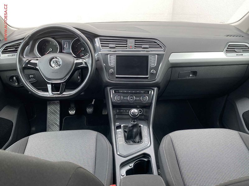 Volkswagen Tiguan (2016) 1.4 TSi, Trendline, TZ, navi - fotka 8 z 18