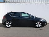 Opel Astra (2010) 1.4 T, Tempomat, Park. senzory - náhled 6
