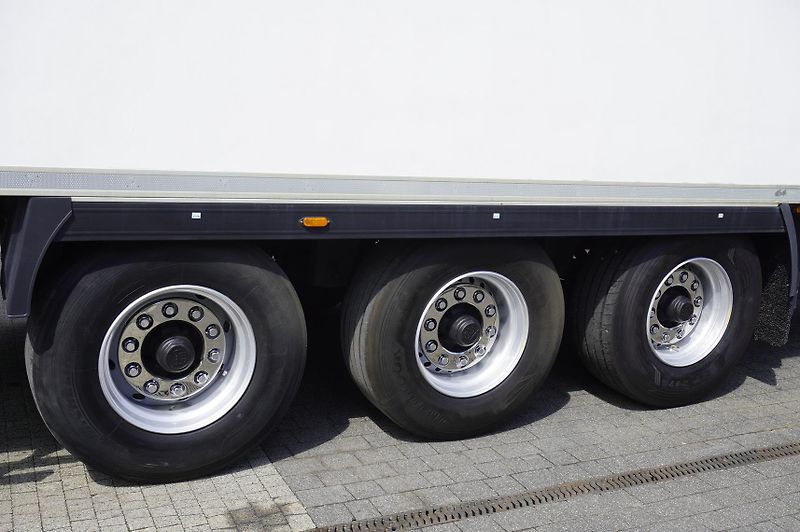 Lamberet (2016) Carrier Vector 1950 MT/ Multit - fotka 12 z 14