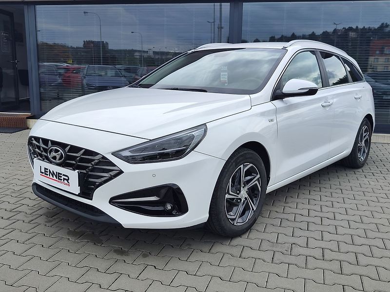 Hyundai i30 1.5 T-GDI/117kW Smart Navi - fotka 1 z 34