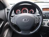 Kia Ceed (2007) 1.6 i, nová STK, Tažné - náhled 15