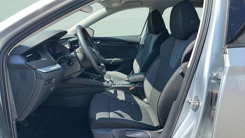 Škoda Octavia Combi Selection 1,5TSI 85kW MT - fotka 6 z 28