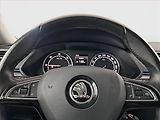 Škoda Superb (2016) 2.0 TDI, Navi, Bi-Xenony - náhled 17