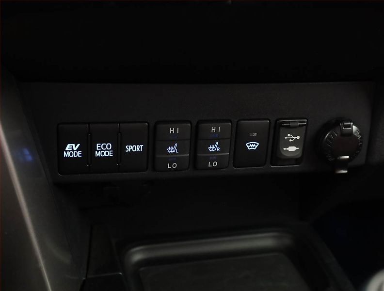 Toyota RAV4 (2018) Selection 2.5 Hybrid - fotka 12 z 18