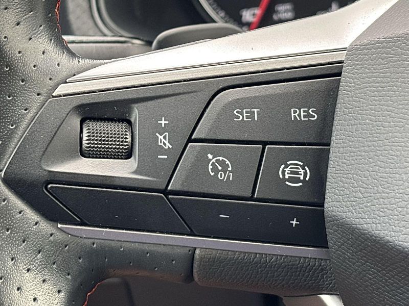 Seat Arona (2022) 1.5 TSI DSG FR - fotka 18 z 29