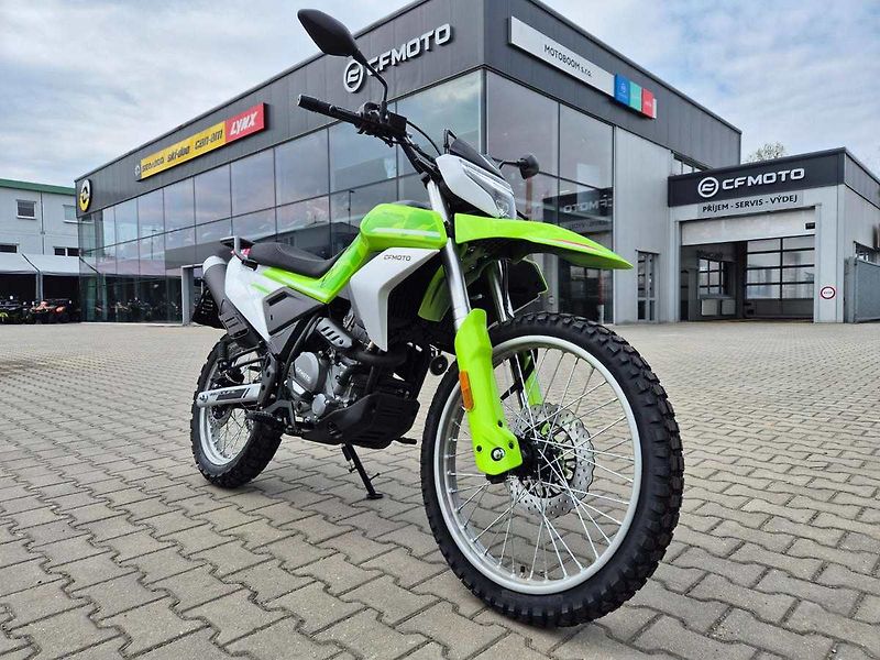 CFMOTO (2026) 250 Dual Sport - fotka 1 z 43