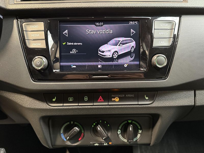 Škoda Fabia 1.0 TSI 70kW Ambition Combi To - fotka 8 z 14
