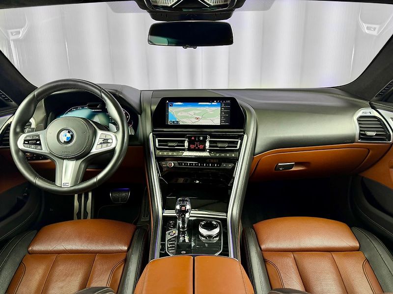 BMW Řada 8 M850i xDrive INDIVIDUAL LASER, - fotka 8 z 32