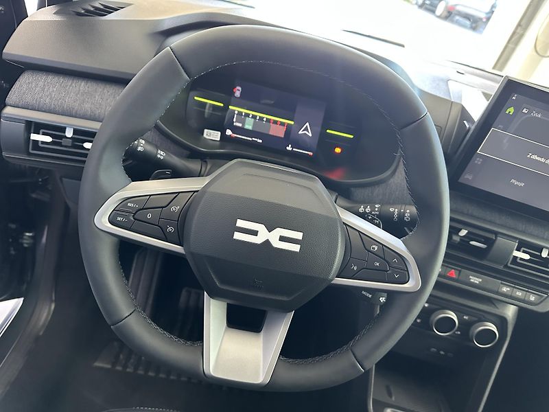 Dacia Sandero (2026) STEPWAY HYBRID 155 - ŘÍJEN - fotka 9 z 12
