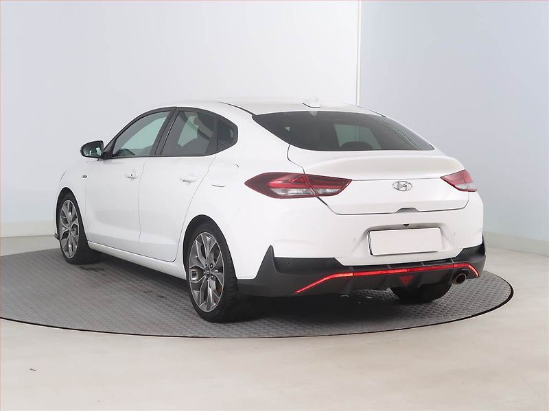 Hyundai i30 (2020) N-Line 1.4 T-GDI, Automat, ČR - fotka 4 z 18